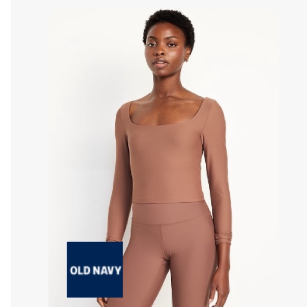 Old Navy PowerSoft Long Sleeve Support Crop Top